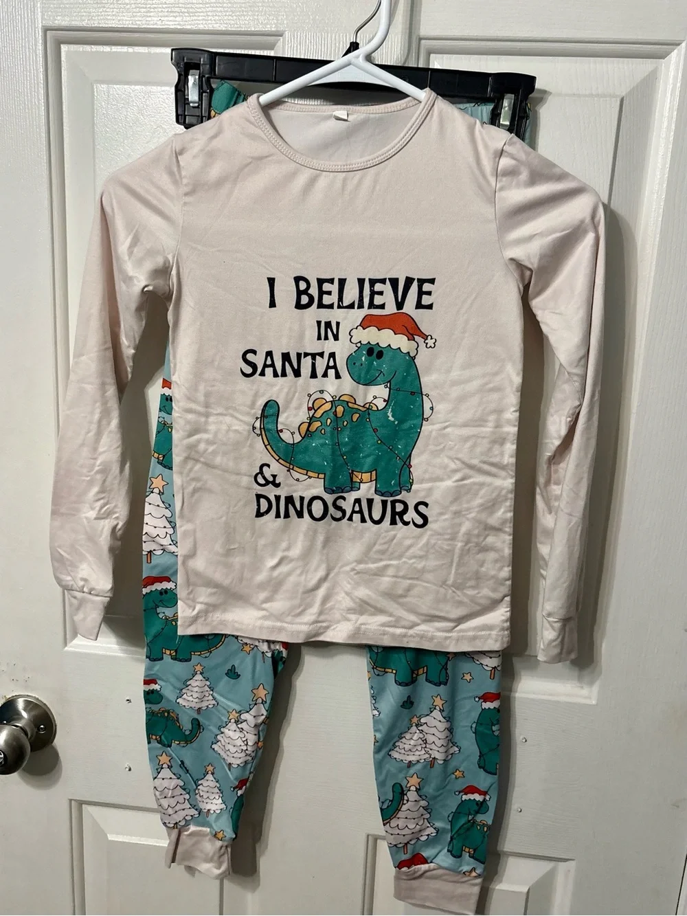 Kids Cream & Teal 'I Believe in Santa & Dinosaurs' Pajama Set
